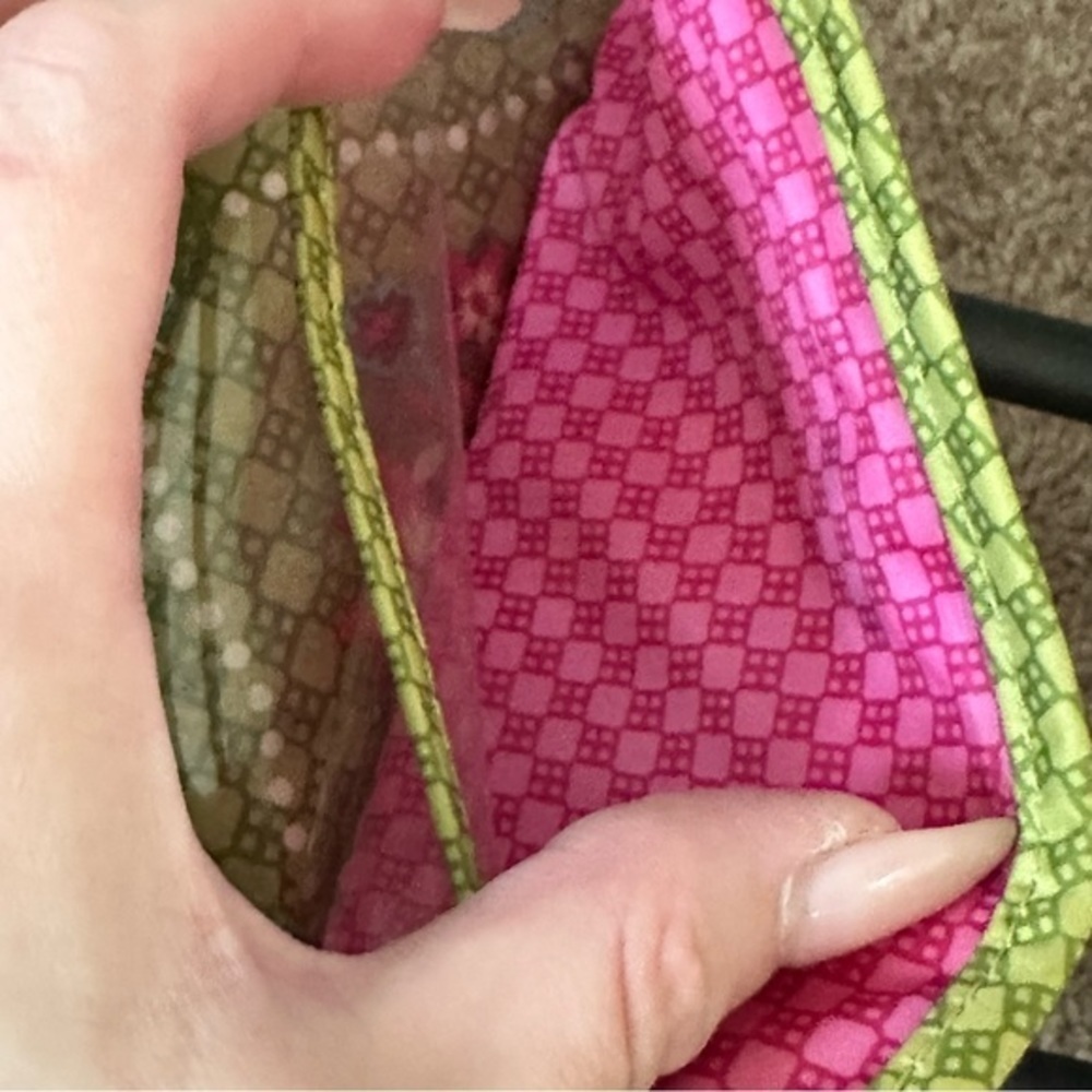 OILILY pink and green floral TRAVEL cosmetics bag - Picture 5 of 9
